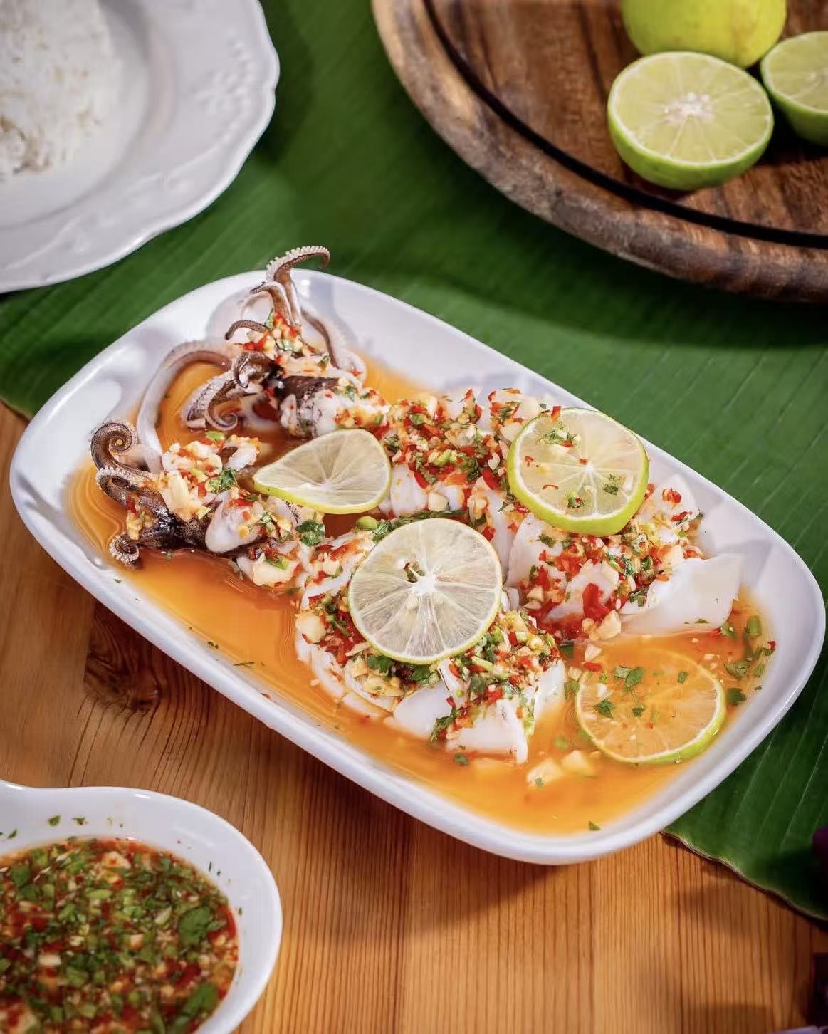 Steamed squid in lime sauce